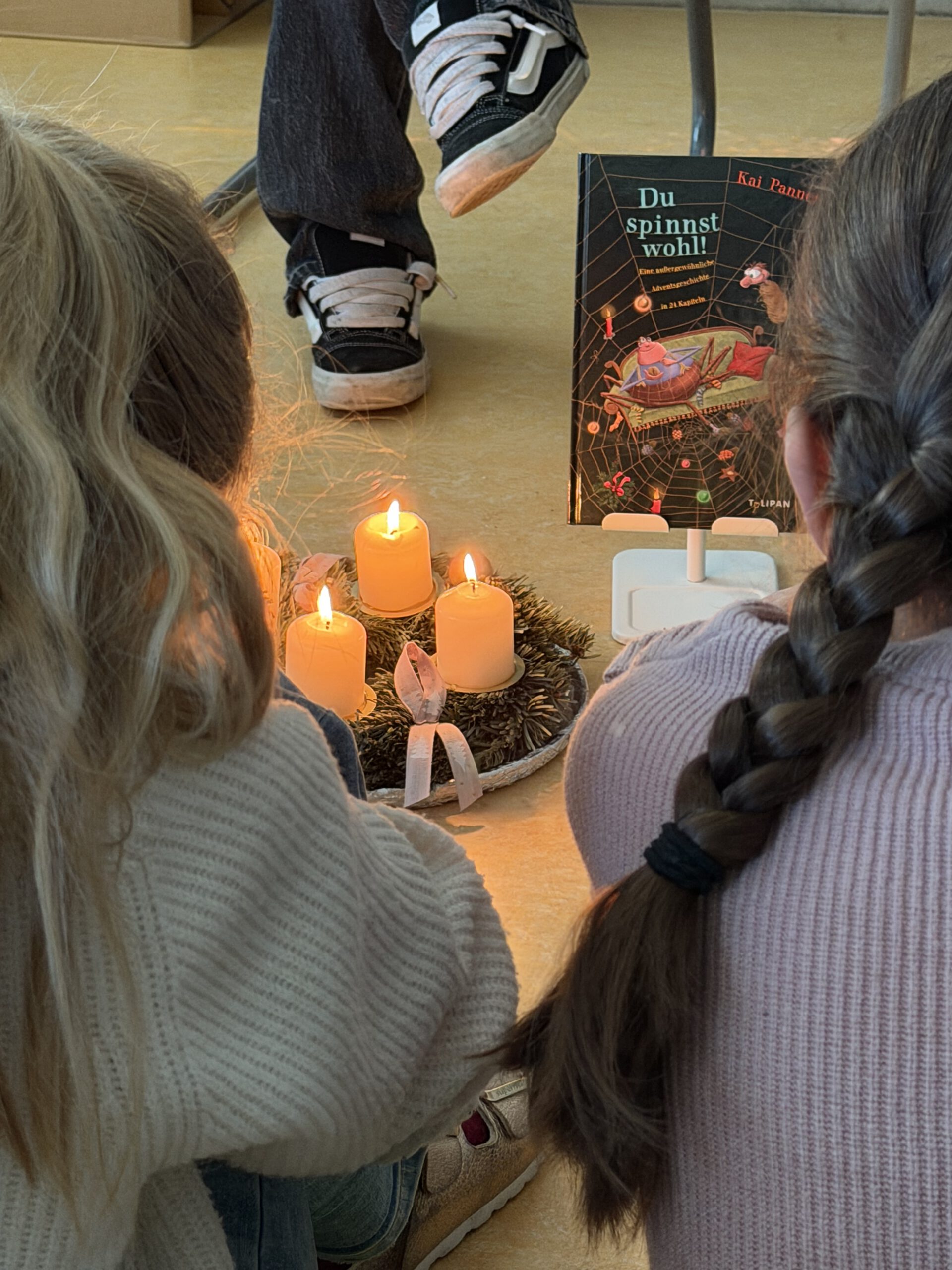 📖🎄Wenn Schülerinnen und Schüler vorlesen – Besuch von der Mittelschule