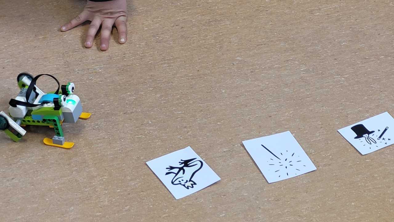 Robotik Workshop in der Klasse 3a